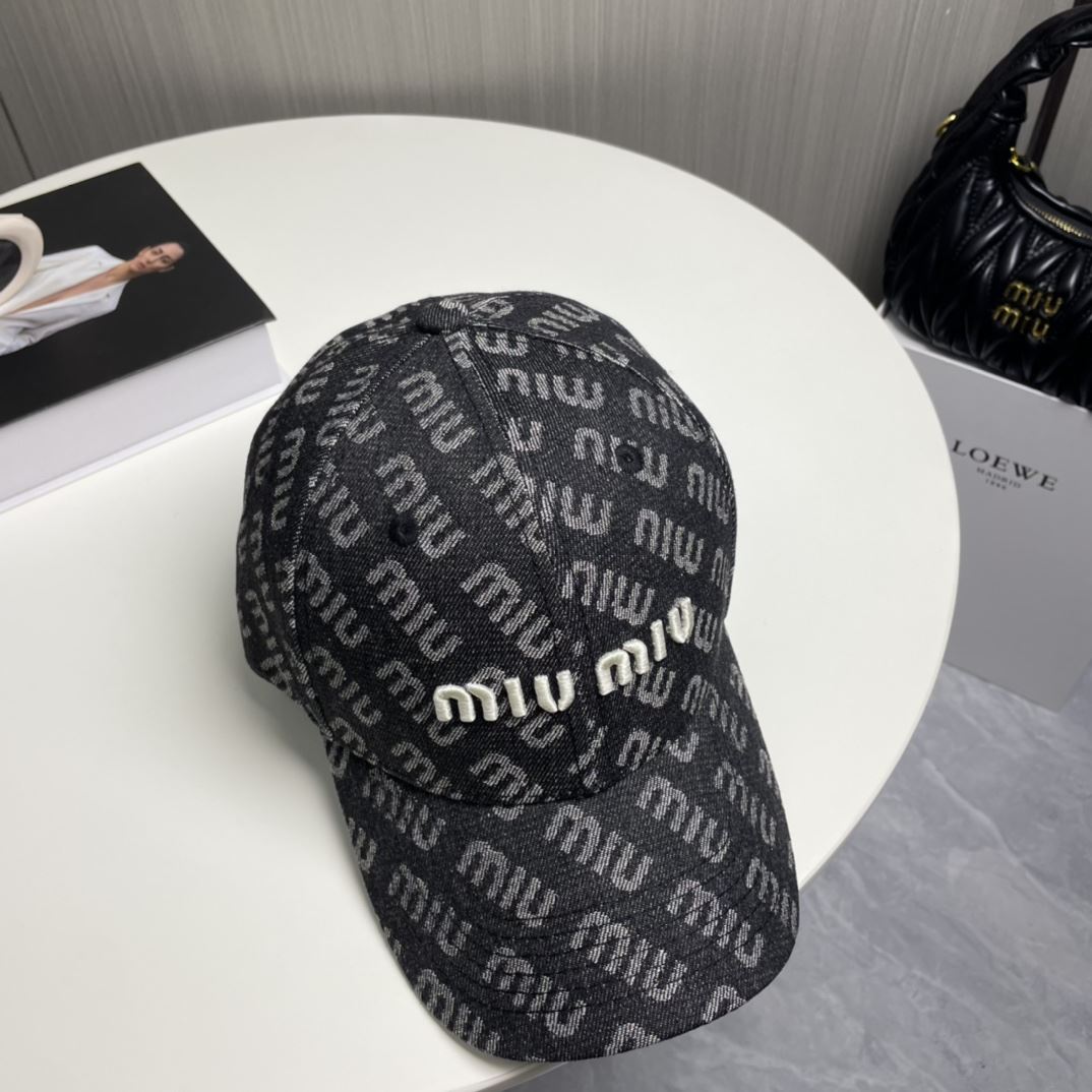 Miu Miu Caps